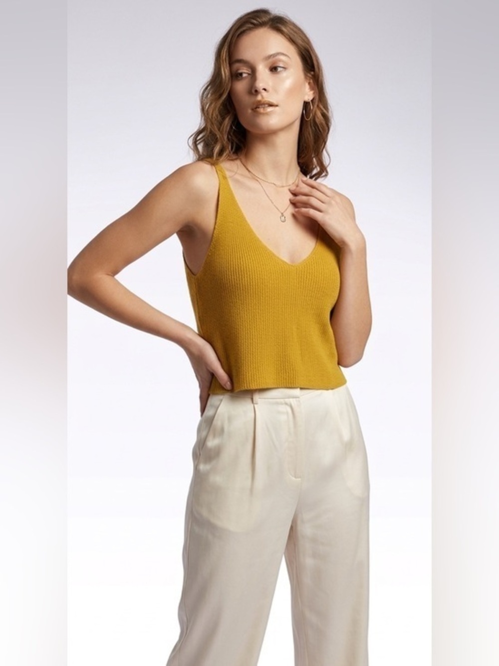Forever 21 Mustard Yellow Knit Cropped Flowy Tank Top Size Small Bohemian
